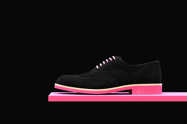 Hot pink mens hotsell shoes